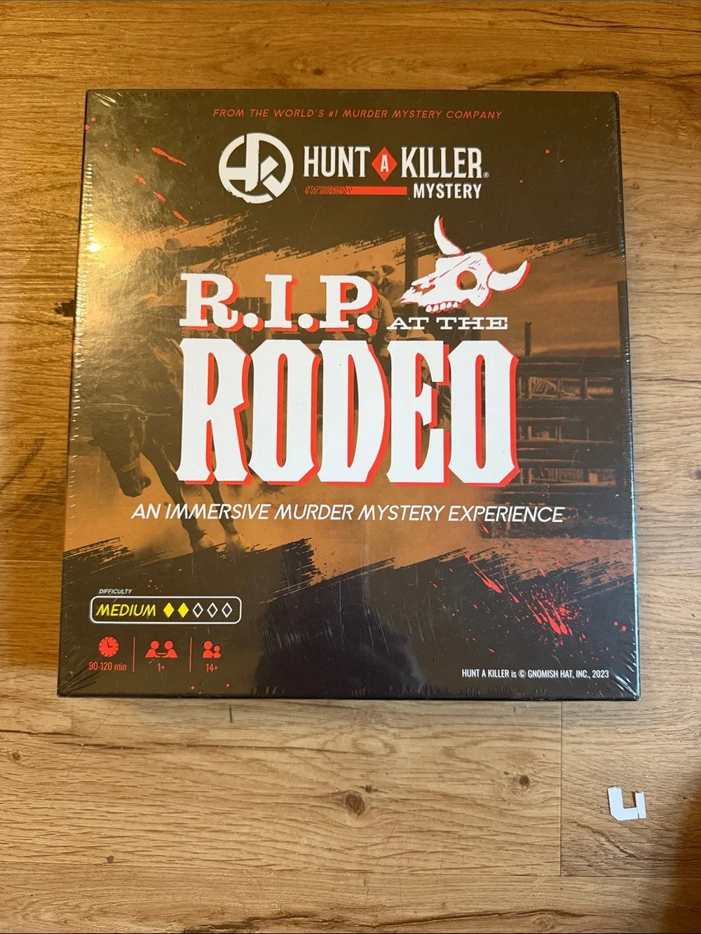 NEW IN BOX Hunt A Killer 